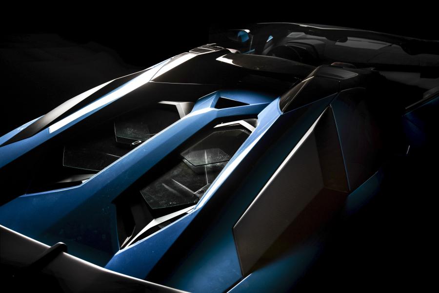 Детали экстерьера Lamborghini Aventador LP750-4 SuperVeloce Roadster (LB834) 2015 года  (WW) (фото 1 из 24)